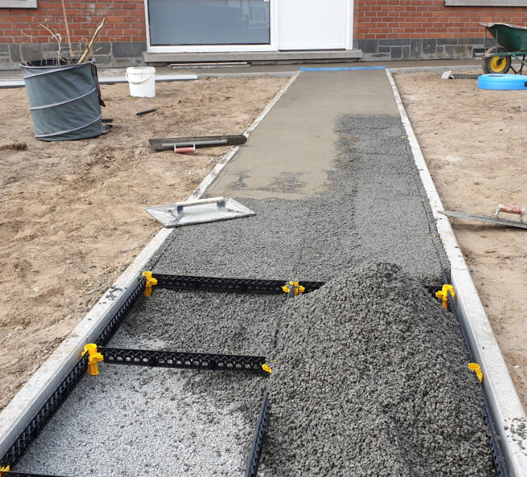 Terras met boordsteen