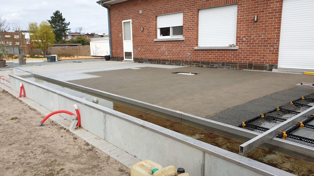 Terrace on roofing or EPDM