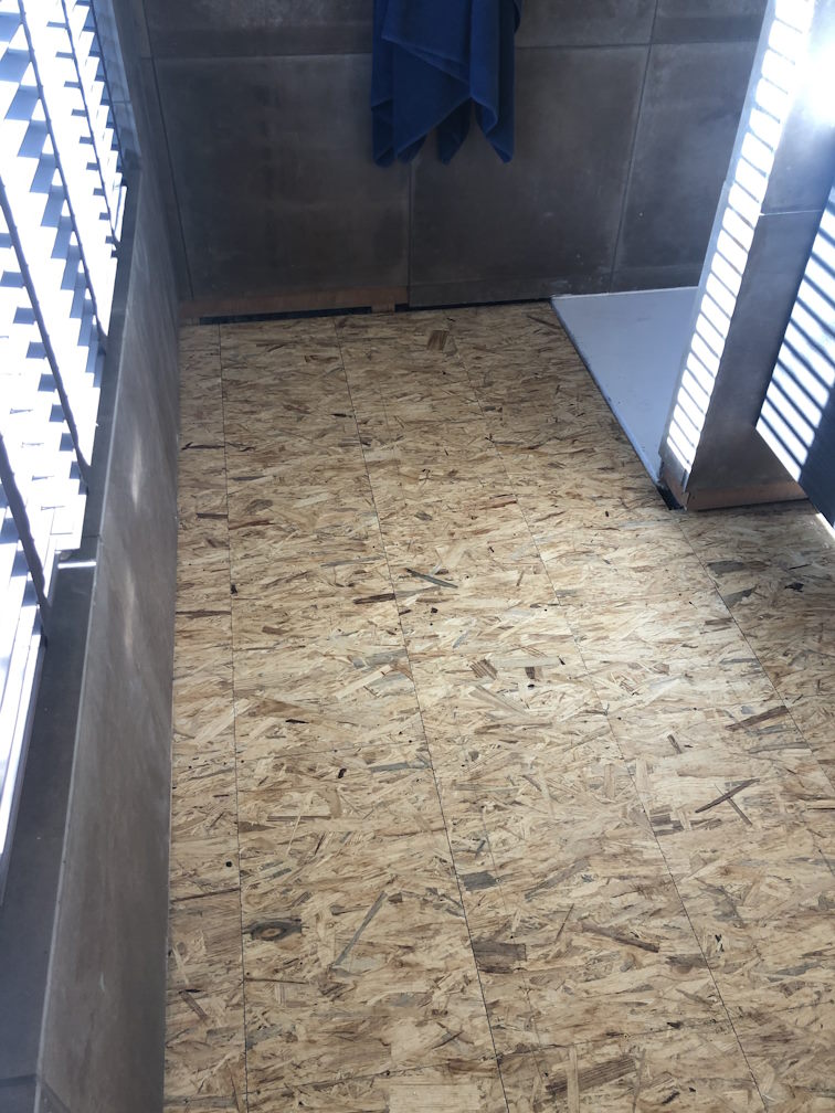 Insulation screed