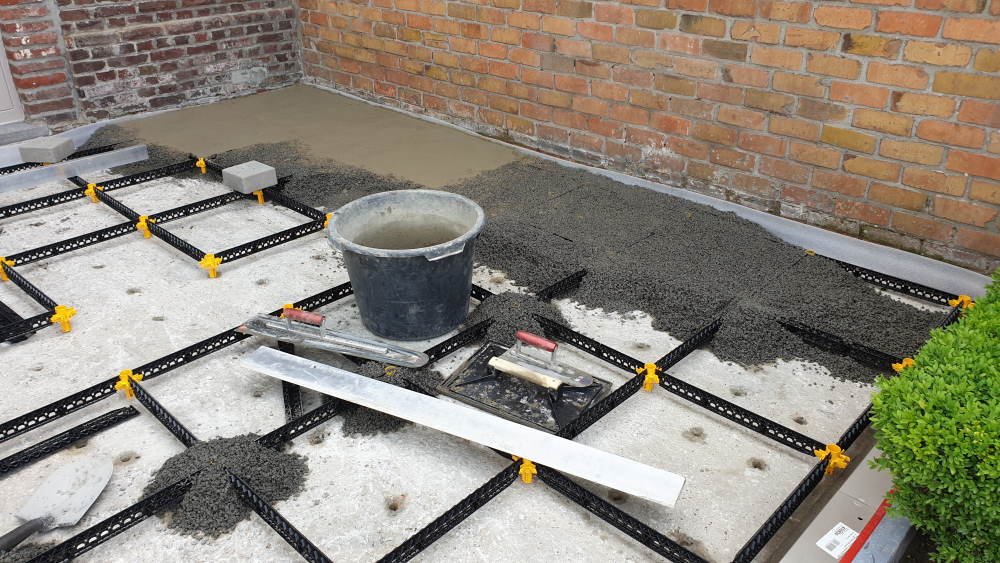 How to screed a terrace