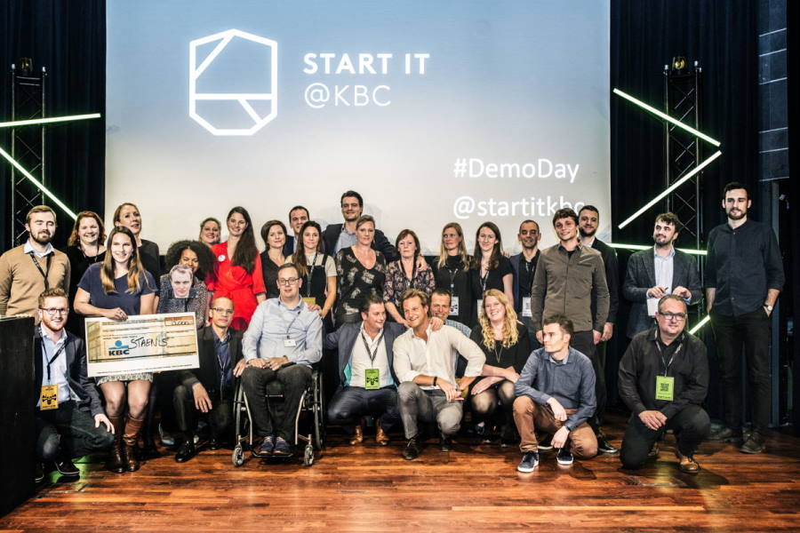 Staenis gewinnt den Start it @ KBC Award