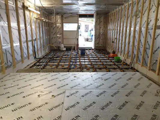 Staenisrooster circulaire droogvloer met cellentbeton van Chapyt en isolatie van Unilin