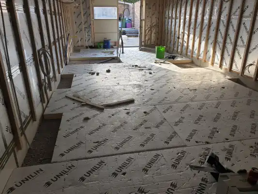Staenisrooster circulaire droogvloer met cellentbeton van Chapyt en isolatie van Unilin