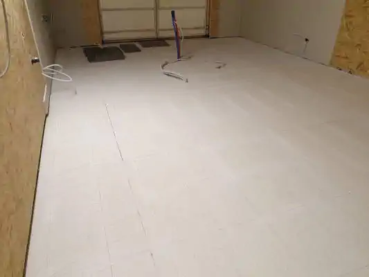 Staenisrooster circulaire droogvloer met cellentbeton van Chapyt en isolatie van Unilin