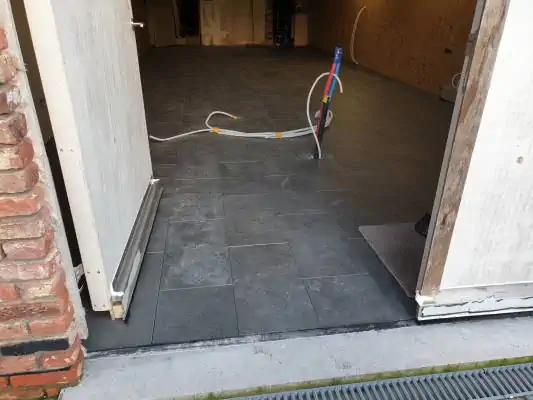 Staenisrooster circulaire droogvloer met cellentbeton van Chapyt en isolatie van Unilin