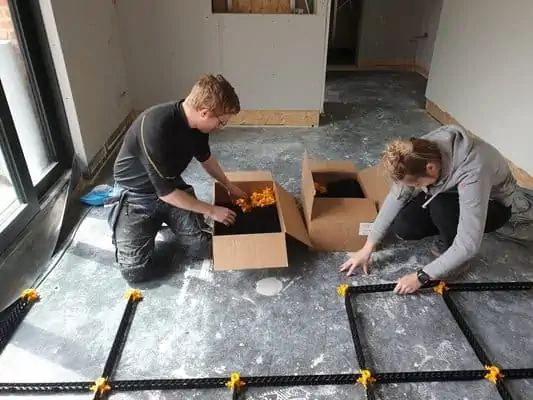 Staenisrooster isolatiechape vloeropbouw in slaapkamer