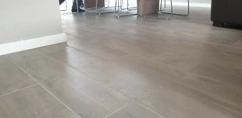 Staenisrooster vloeropbouw in living