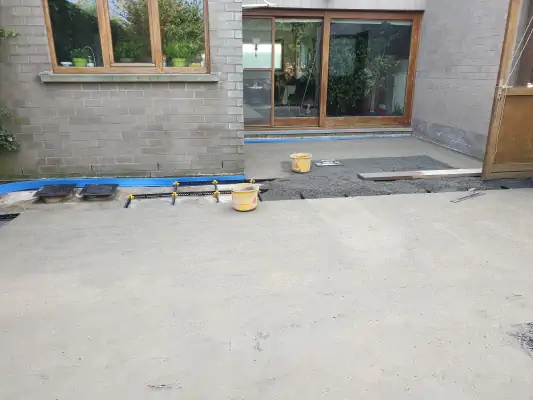 Staenisrooster drainerende terras vloeropbouw op beton ondergrond