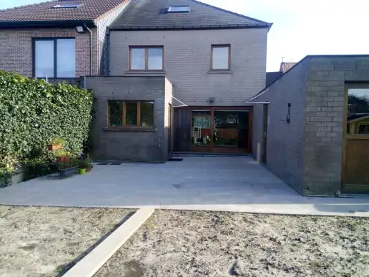 Staenisrooster drainerende terras vloeropbouw op beton ondergrond