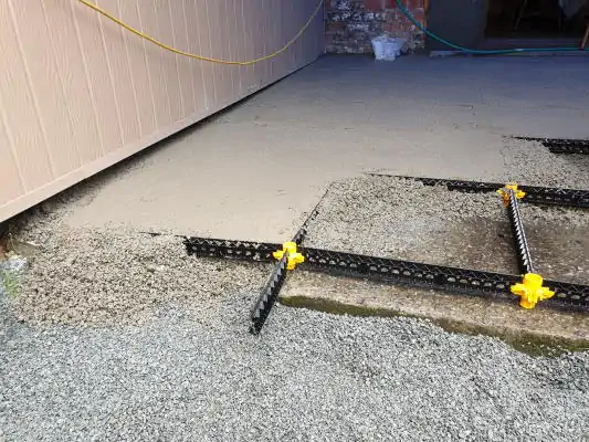 Staenisrooster terrasvloer op beton