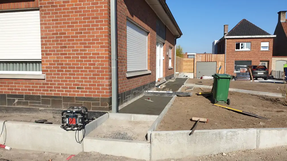 Staenisrooster terras vloeropbouw op volle grond en betonvloer
