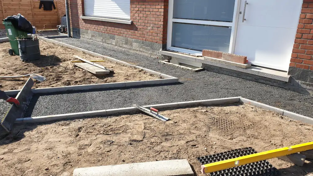 Staenisrooster terras vloeropbouw op volle grond en betonvloer