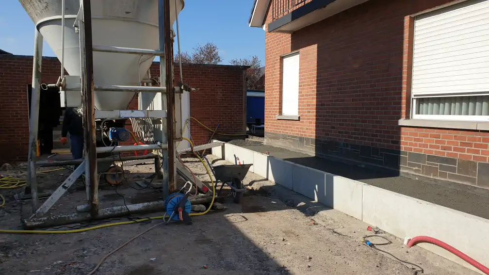 Staenisrooster terras vloeropbouw op volle grond en betonvloer