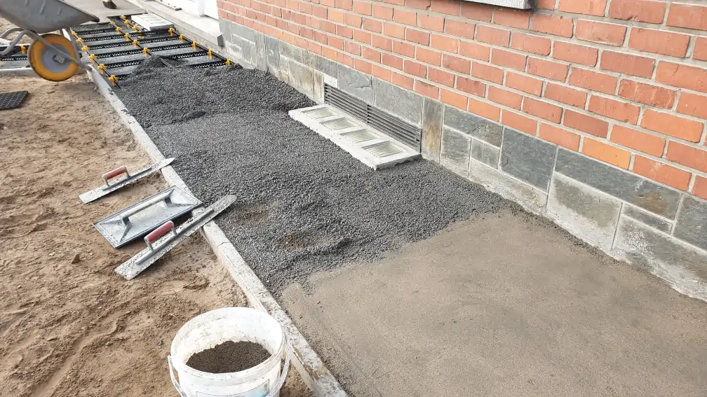 Staenisrooster terras vloeropbouw op volle grond en betonvloer