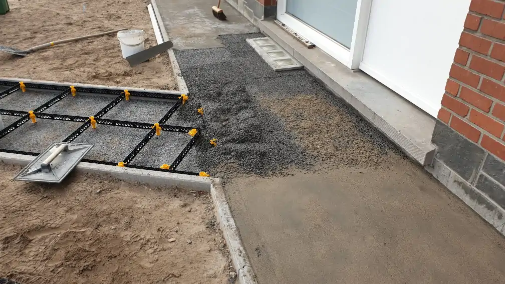 Staenisrooster terras vloeropbouw op volle grond en betonvloer