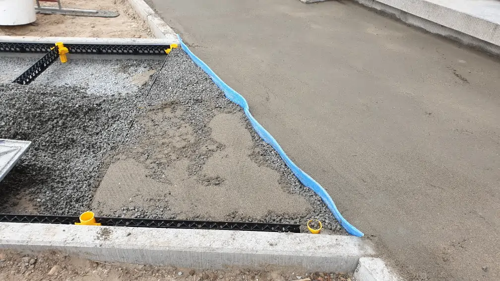 Staenisrooster terras vloeropbouw op volle grond en betonvloer