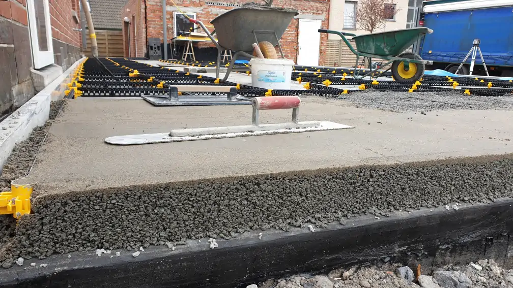 Staenisrooster terras vloeropbouw op volle grond en betonvloer
