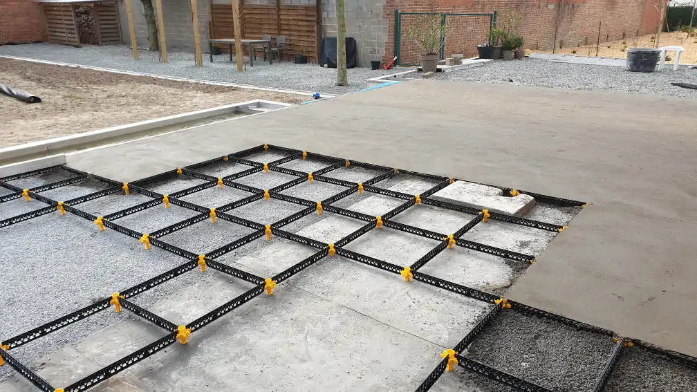 Staenisrooster terras vloeropbouw op volle grond en betonvloer