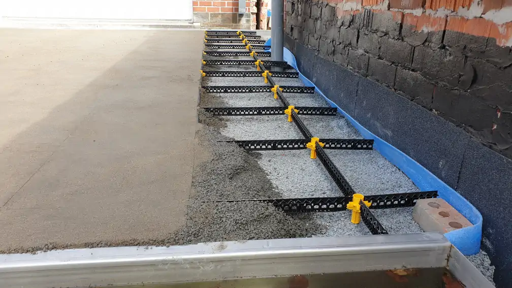 Staenisrooster terras vloeropbouw op volle grond en betonvloer